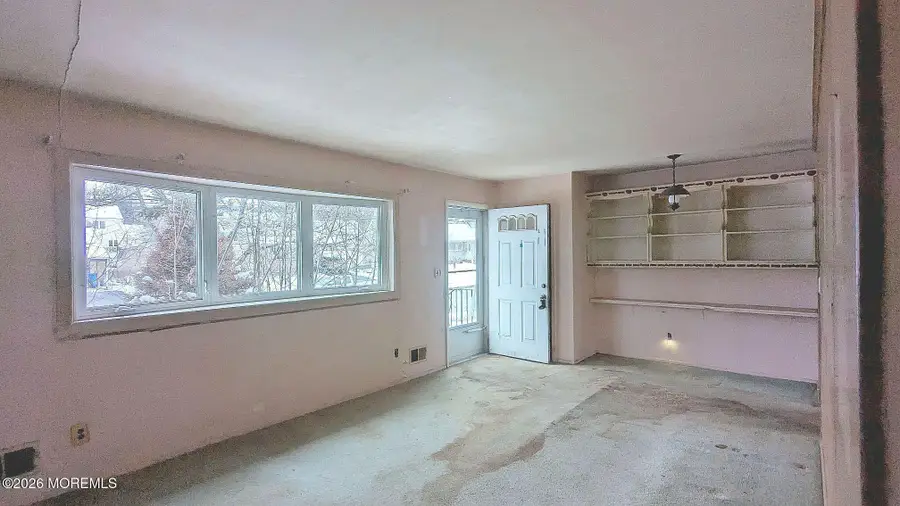 106 Athens Avenue, South Amboy, NJ 08879 - Image #3