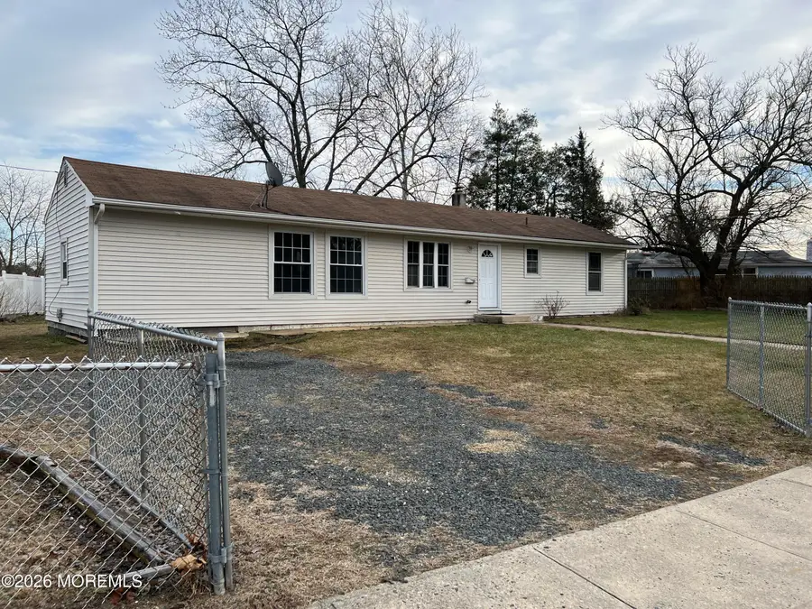 121 Belmont Drive, Toms River, NJ 08757 - #3