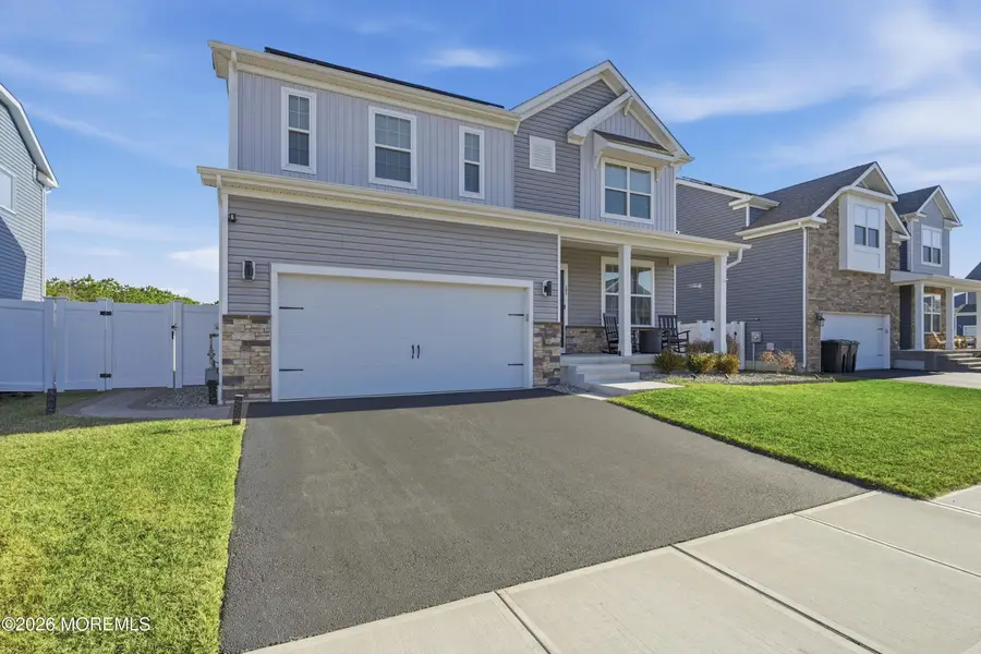 202 Ashburn Avenue, Manahawkin, NJ 08050 - Image #2