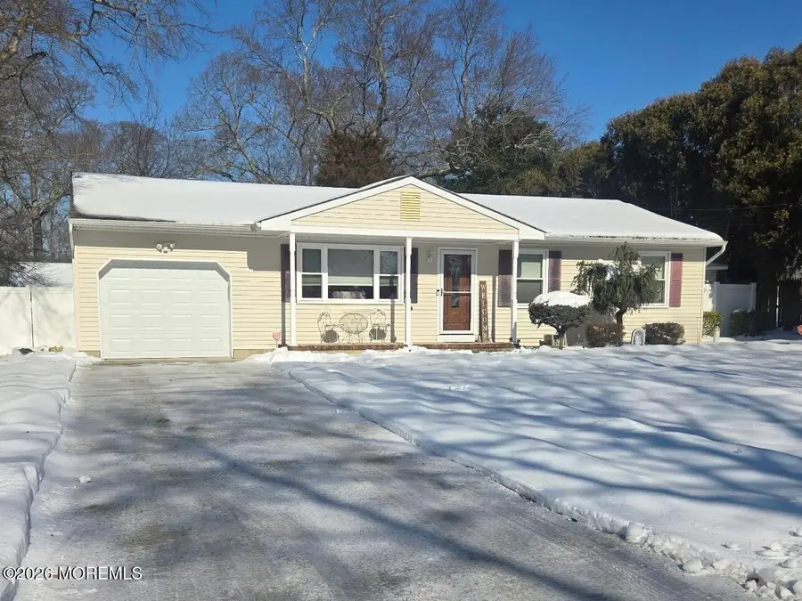 118 Hemlock Drive, Lanoka Harbor, NJ 08734 - Image #2