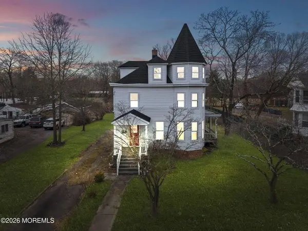 43 Main Street, Englishtown, NJ 07726