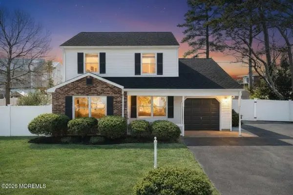 21 Queen Ann Road, Brick, NJ 08723