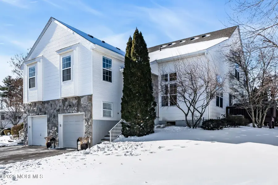 275 Tennis Court, Wall Township, NJ 07719 - Image #2