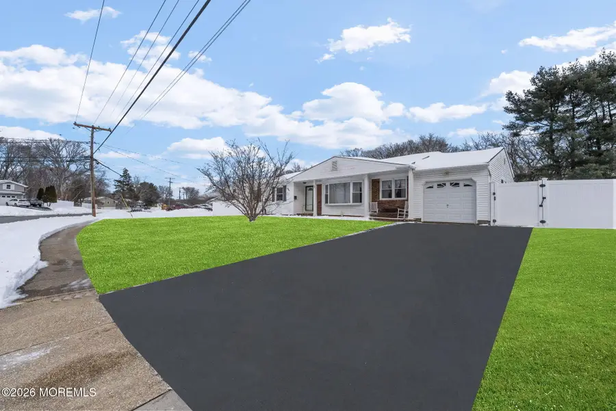 126 Newbury Road, Howell, NJ 07731 - Image #2