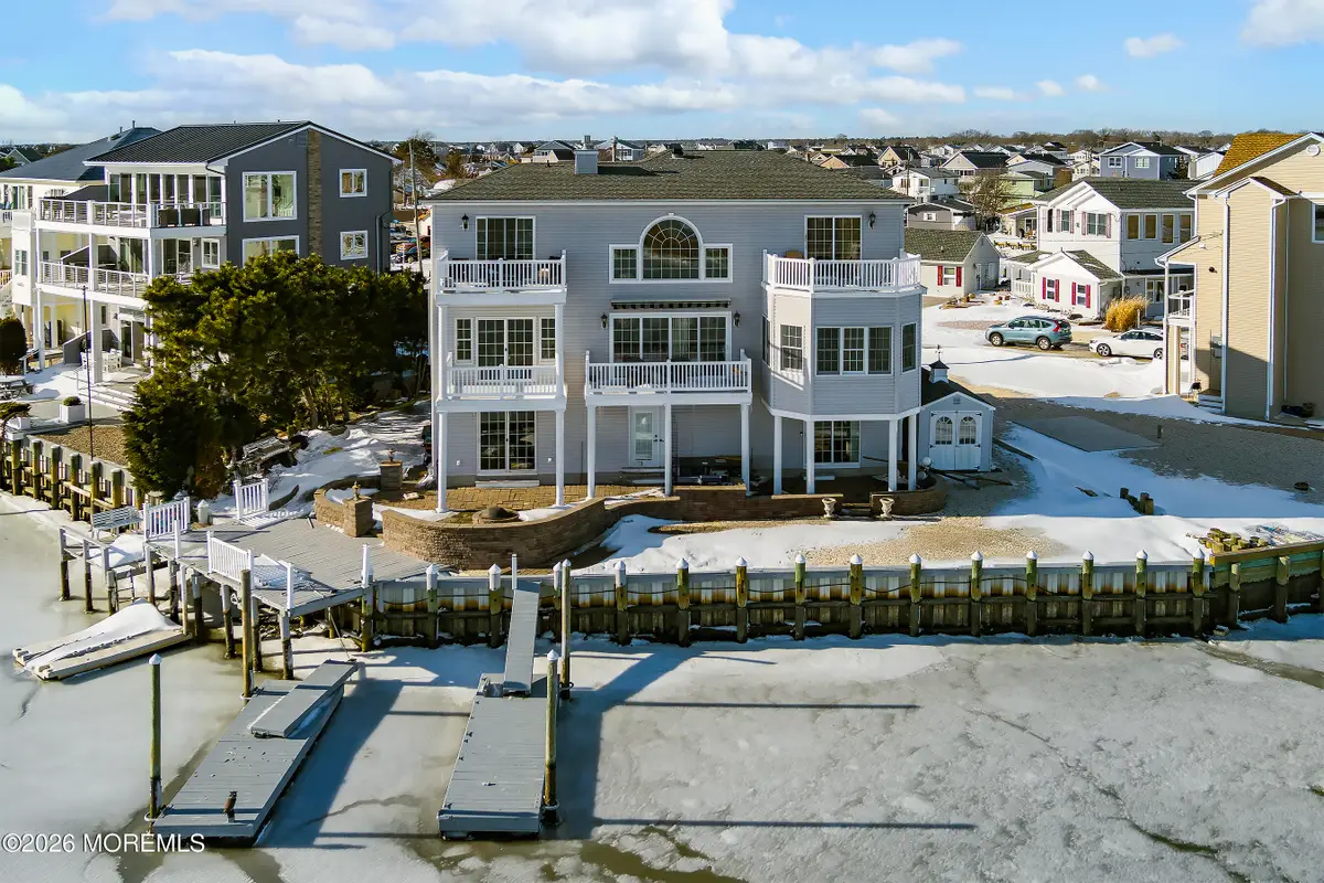 152 Burgee Drive, Mystic Island, NJ 08087 - Image #1