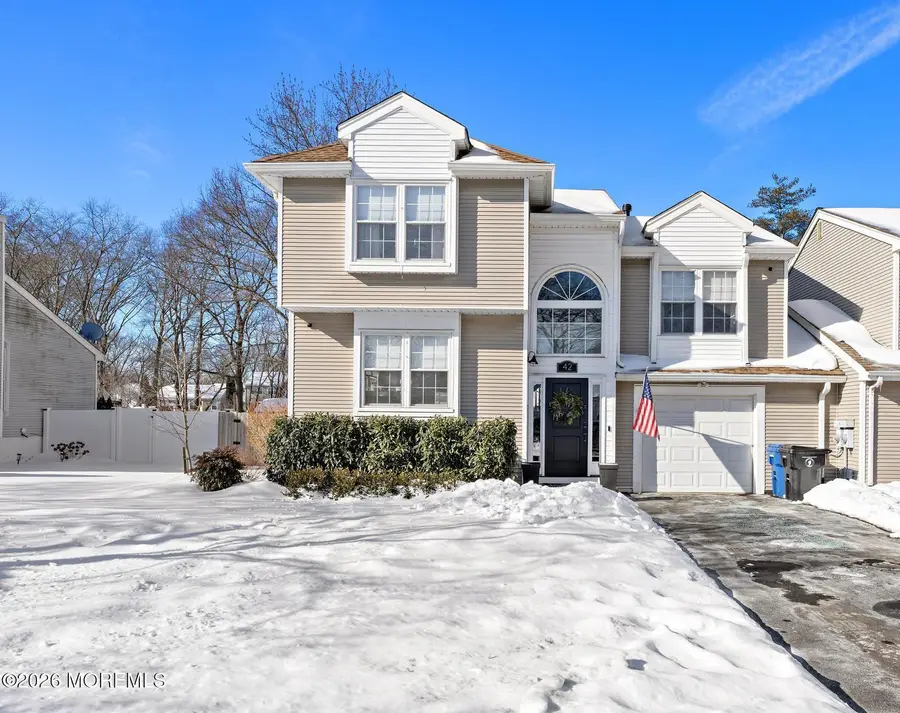 42 Bonnie Drive, Middletown, NJ 07748 - Image #2