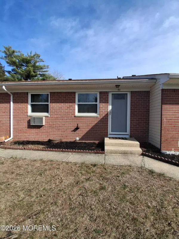 6g Hancock Drive, Whiting, NJ 08759