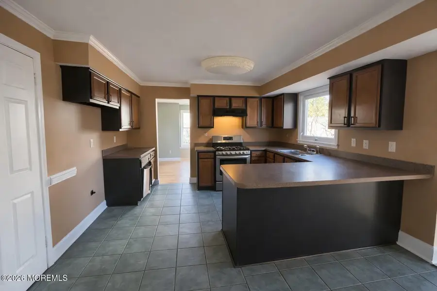 18 Plymouth Drive, Howell, NJ 07731 - Image #3