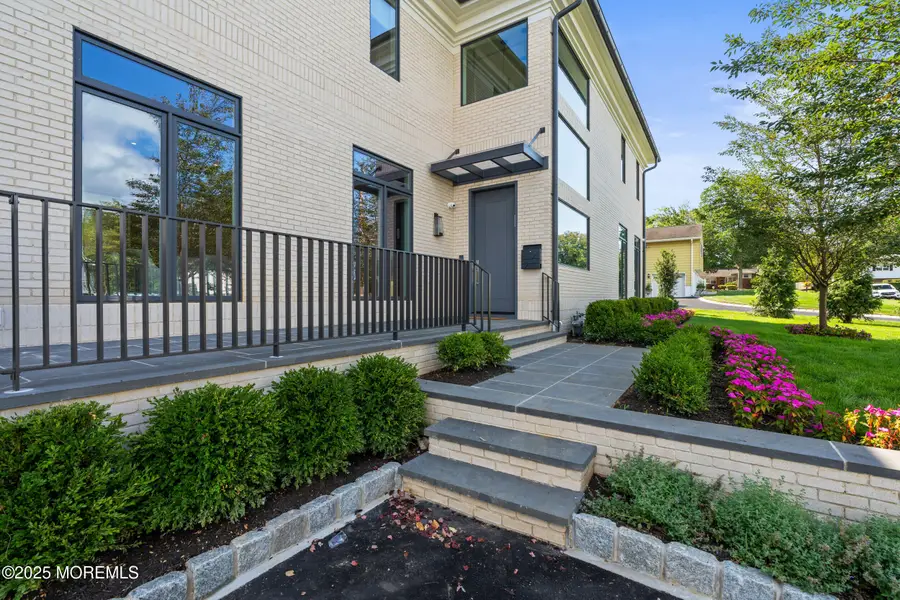 889 Red Oaks Drive, Elberon, NJ 07740 - Image #3