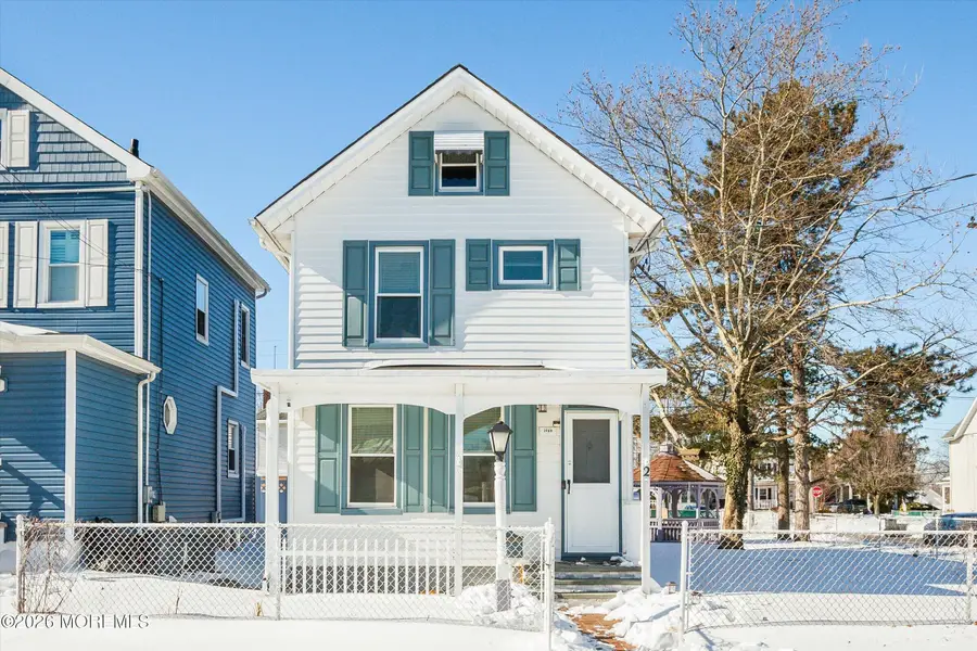 2 Chingarora Avenue, Keyport, NJ 07735 - Image #2