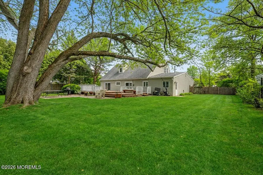 20 Hutchinson Drive, Port Monmouth, NJ 07758 - Image #3