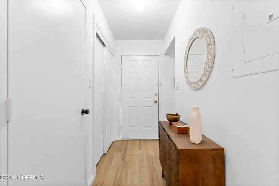 18 Diane Drive, Tinton Falls, NJ 07753 - Image #3