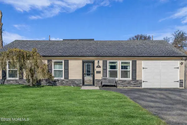 805 Cambridge Avenue, Union Beach, NJ 07735