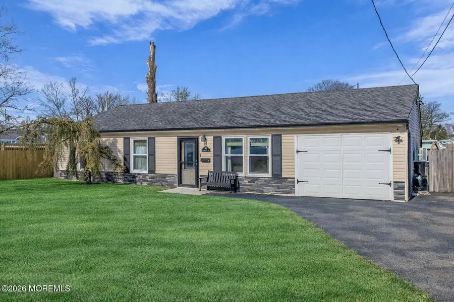 805 Cambridge Avenue, Union Beach, NJ 07735 - #3