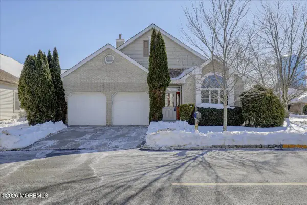 11 Ramsey Way, Monroe, NJ 08831