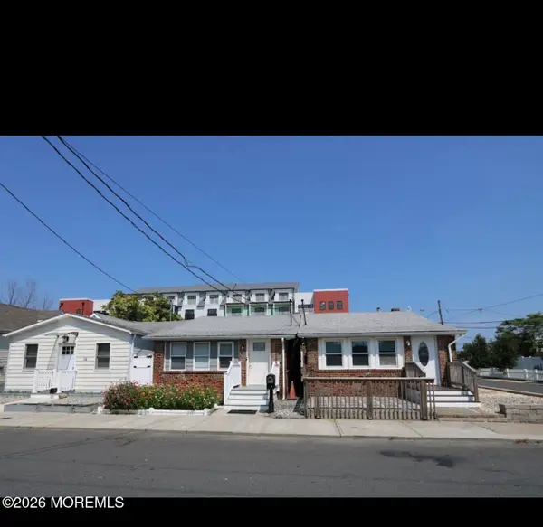 26 Highland Avenue, Keansburg, NJ 07734