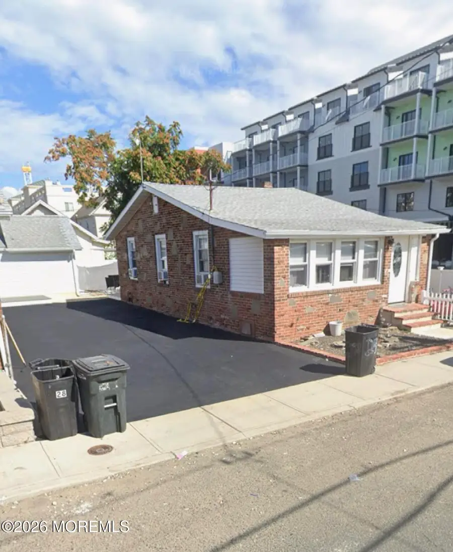 26 Highland Avenue, Keansburg, NJ 07734 - #2