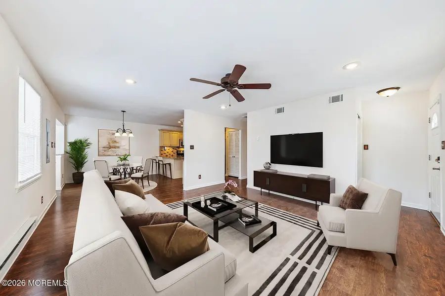 21 Plaza Del Campillo #A, Freehold, NJ 07728 - Image #3