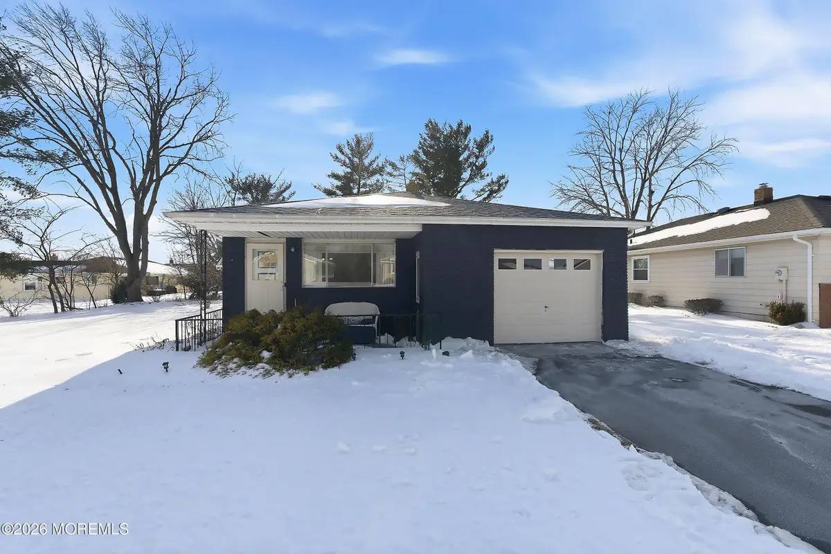 211 Harrington Drive, Toms River, NJ 08757 - Image #1