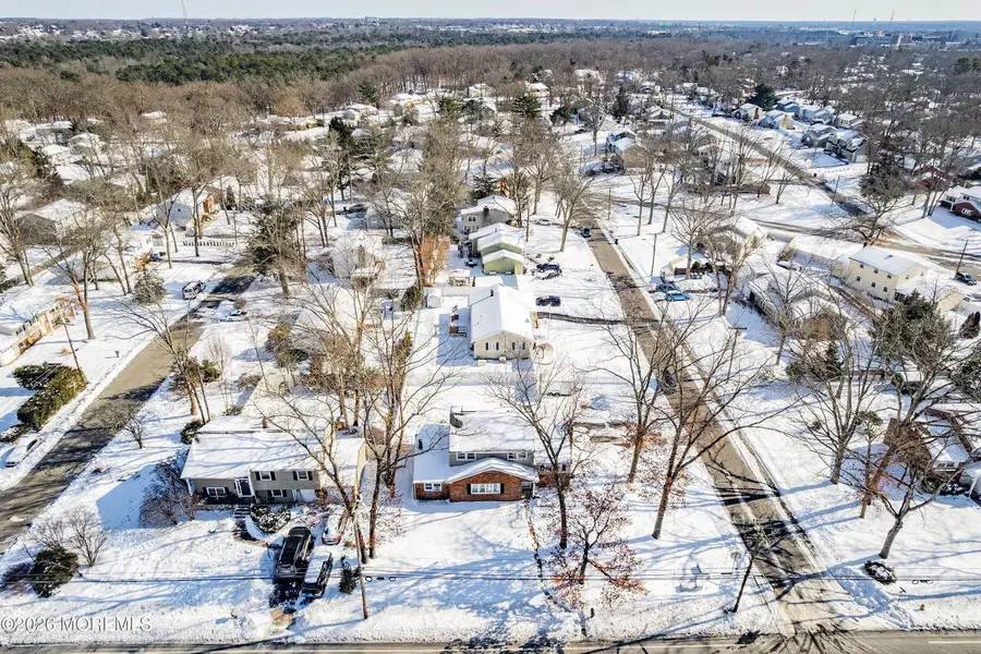 70 Oak Ridge Parkway, Toms River, NJ 08755 - Image #2