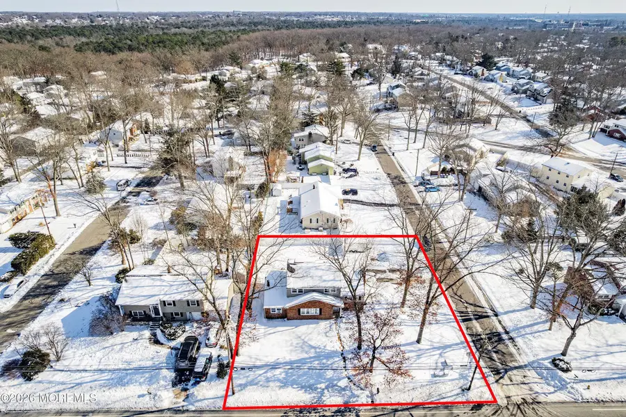 70 Oak Ridge Parkway, Toms River, NJ 08755 - Image #3