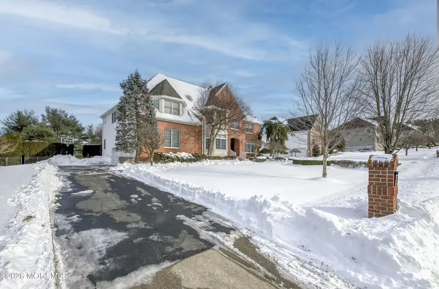 8 Landmark Lane, Marlboro, NJ 07746 - Image #2