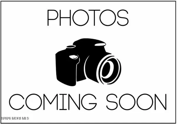 21 Nostrand Drive, Toms River, NJ 08757