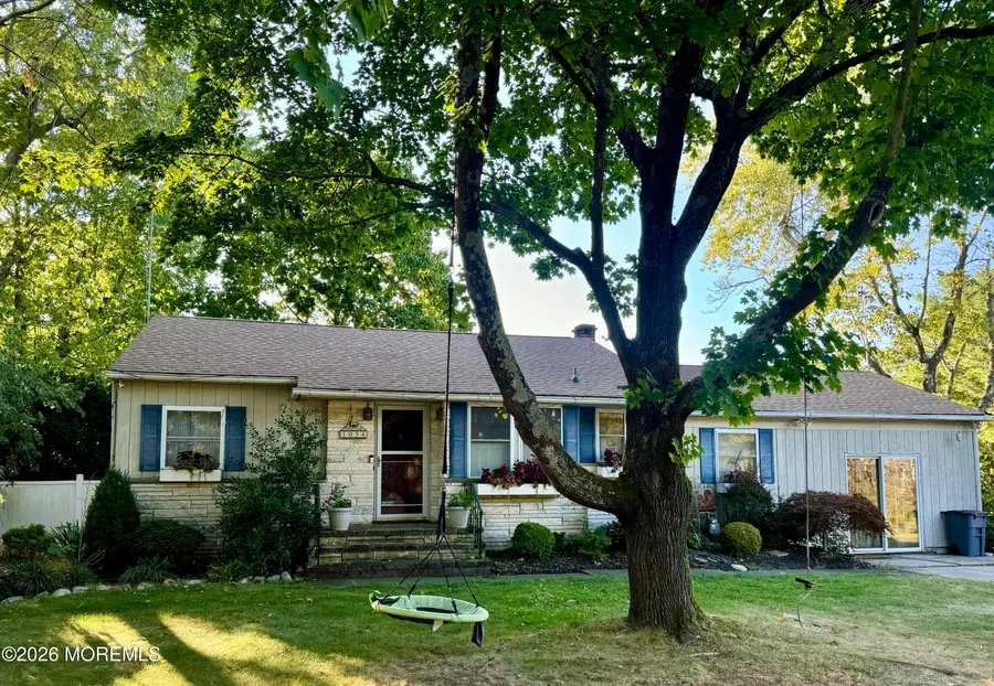 1054 Bennetts Mills Road, Jackson, NJ 08527 - Image #2