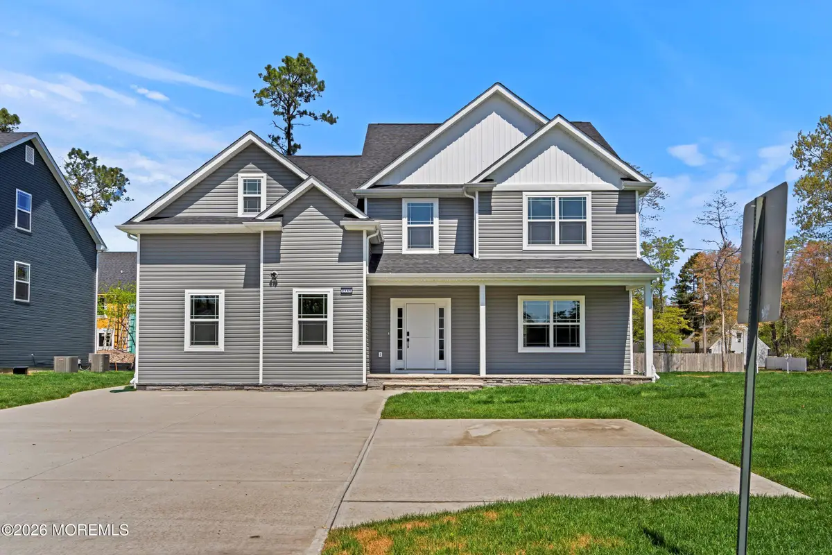 2024 Tenth Avenue, Toms River, NJ 08757 - Image #1
