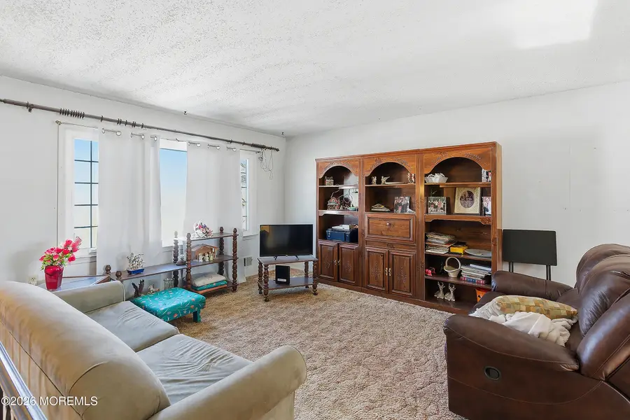 15 Standish Drive, Howell, NJ 07731 - Image #3