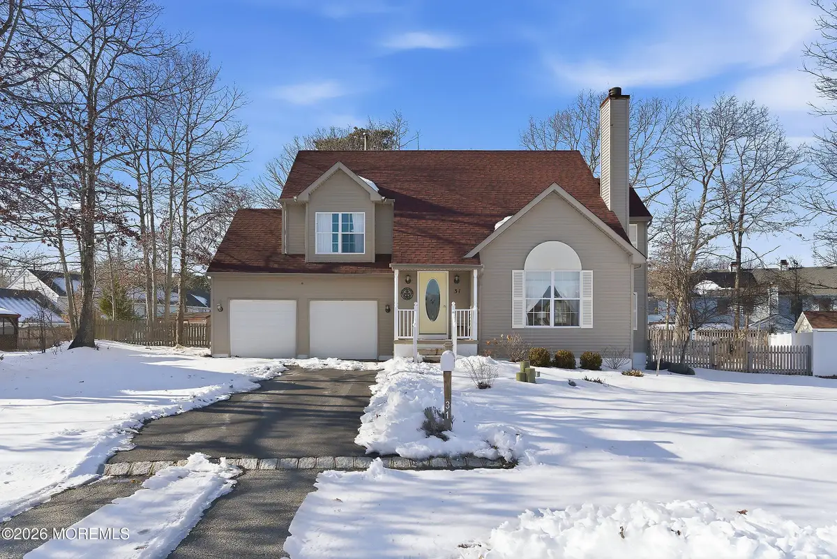 31 Hillcrest Lane, Mystic Island, NJ 08087 - Image #1
