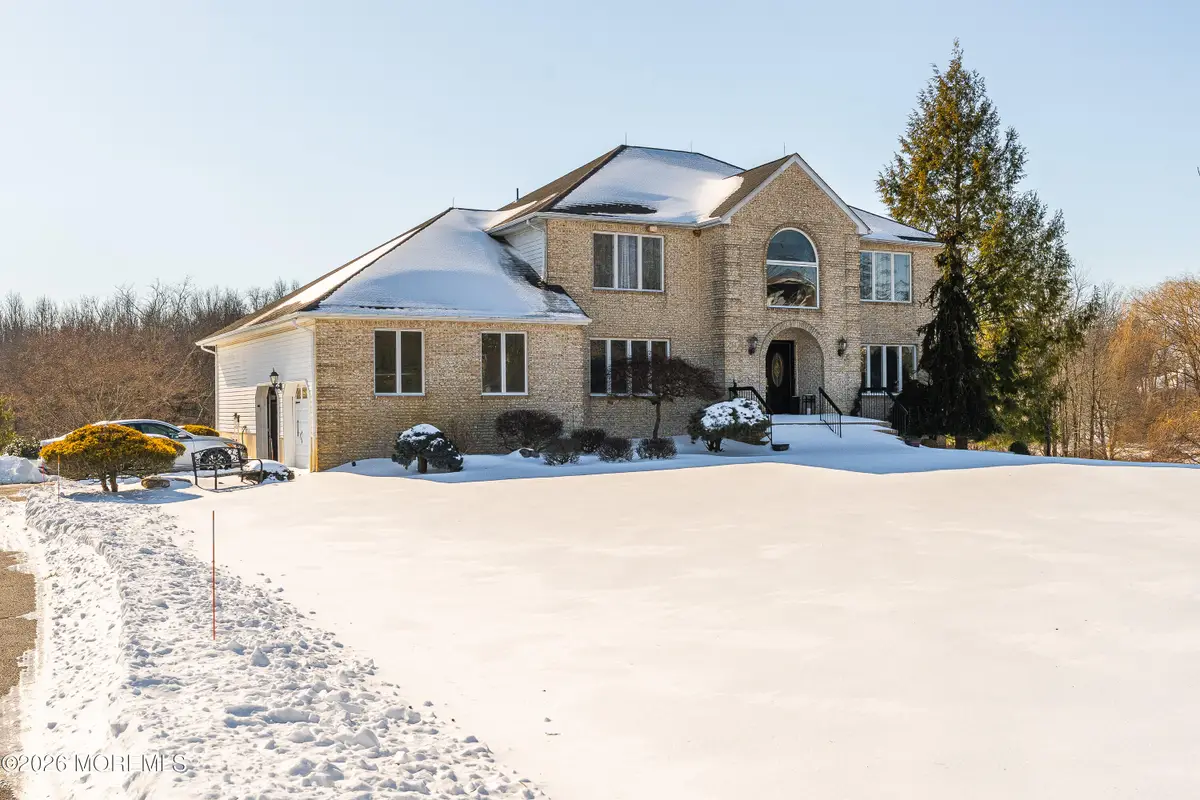 8 Tamar Court, Manalapan Township, NJ 07726 - Image #1