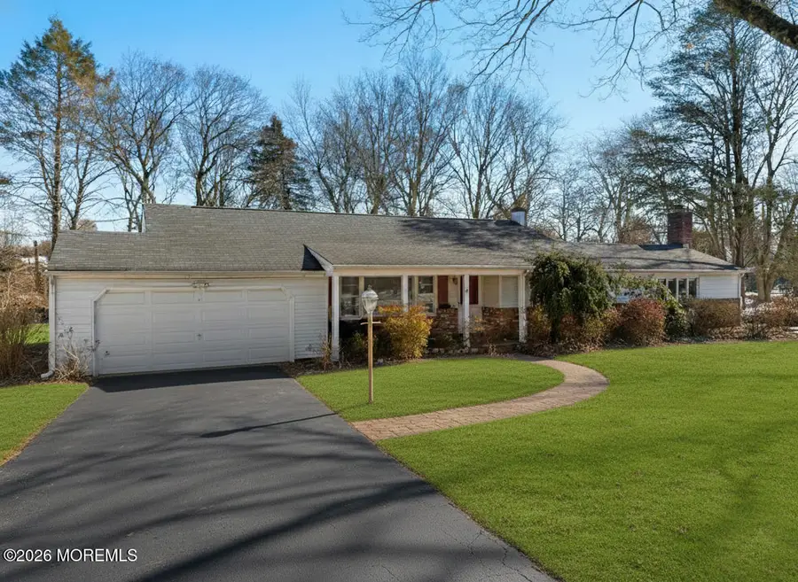 61 Westend Avenue, Shrewsbury, NJ 07702 - #2