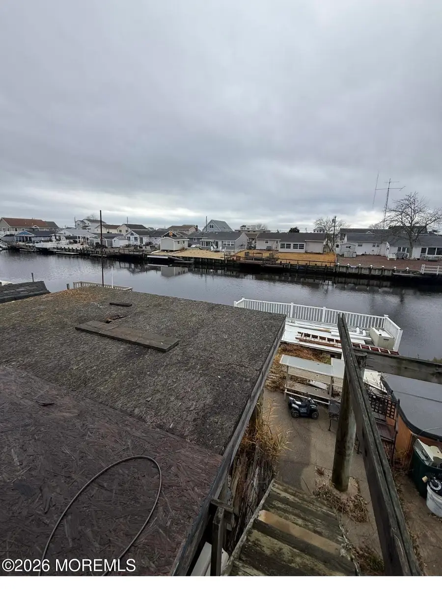 29 Lake Singleton Court, Mystic Island, NJ 08087 - Image #2