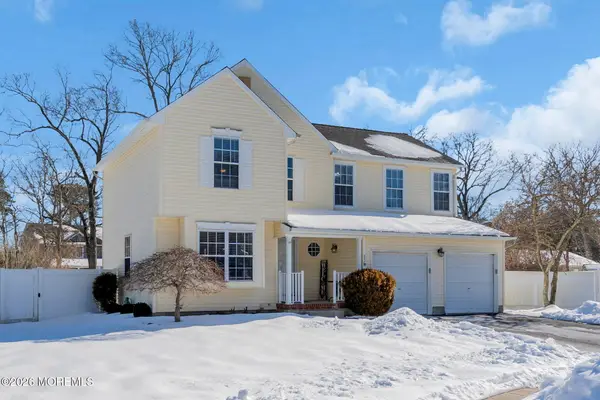 16 Olympia Drive, Waretown, NJ 08758