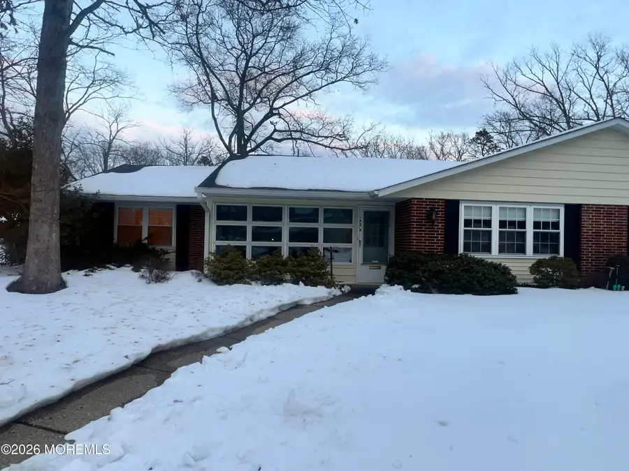 173A Sterling Court, Lakewood, NJ 08701 - #2