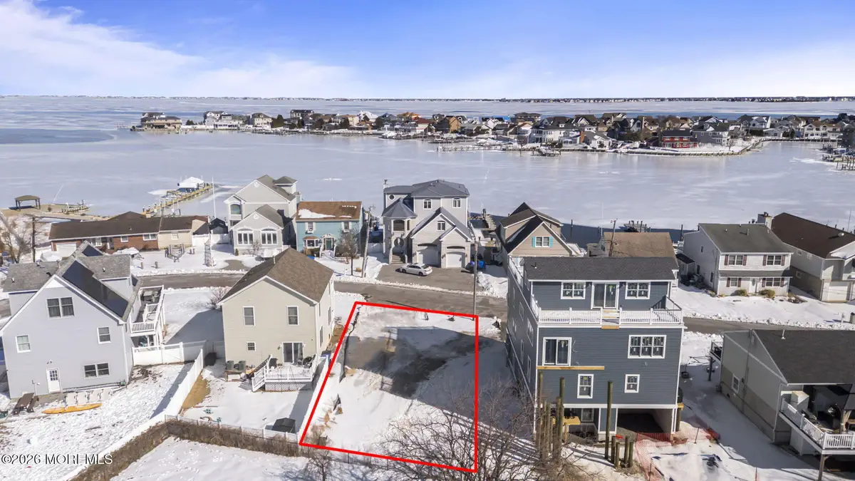 3261 Windsor Avenue, Toms River, NJ 08753 - #1