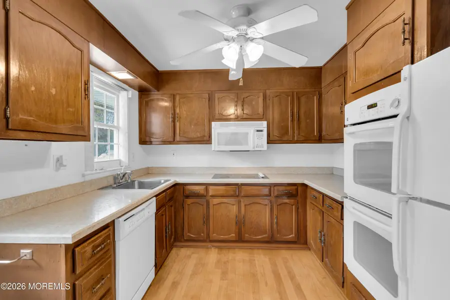 4b Cambridge Circle, Manchester, NJ 08759 - #2