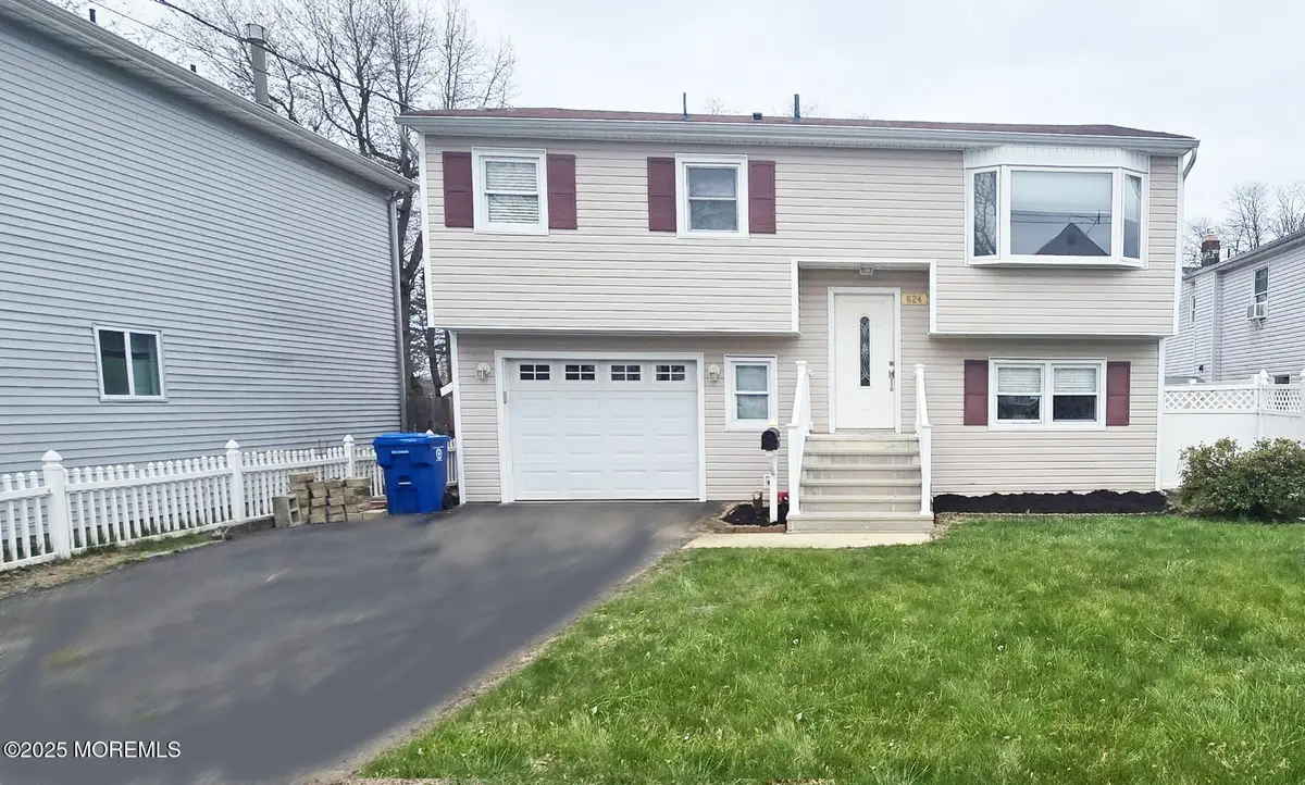 624 Hudson Avenue, Port Monmouth, NJ 07758 - #1