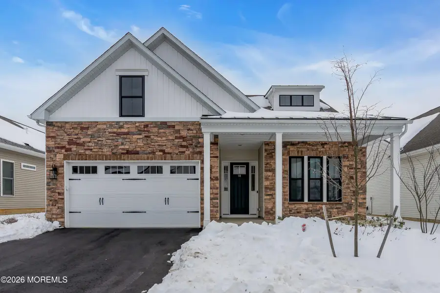 18 Begonia Drive, Manalapan, NJ 07726 - #2