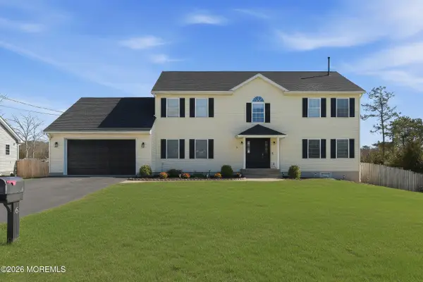 6 5th Street, Barnegat, NJ 08005