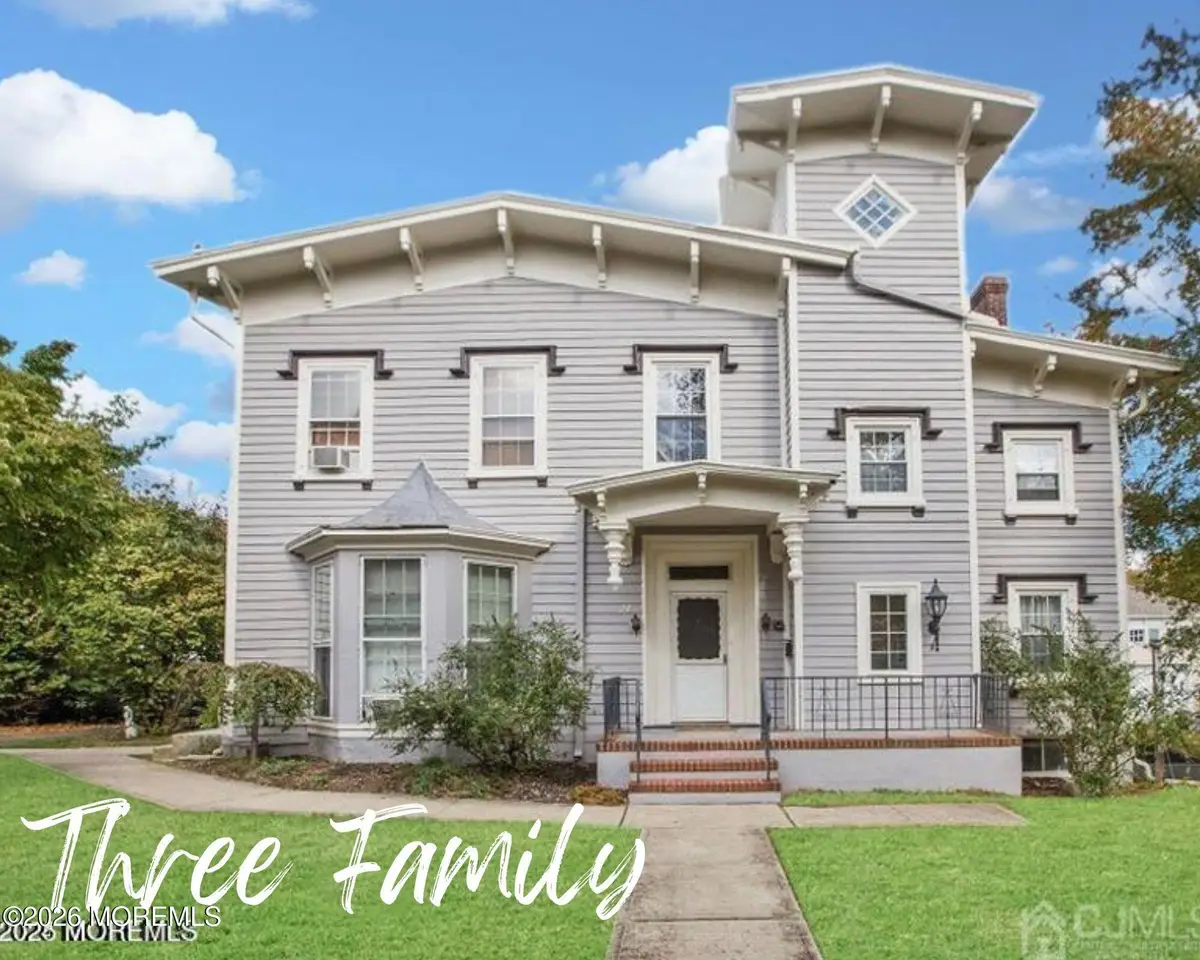 27 Spring Street, Freehold, NJ 07728 - #1