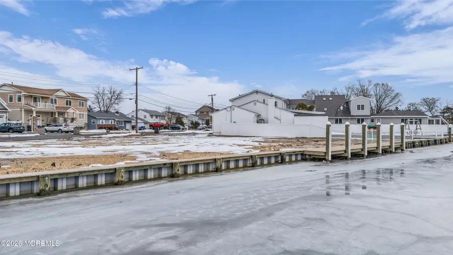 5 Tobago Avenue, Toms River, NJ 08753 - #2