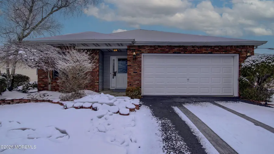 83 Clubhouse Lane, Marlboro, NJ 07746 - #2