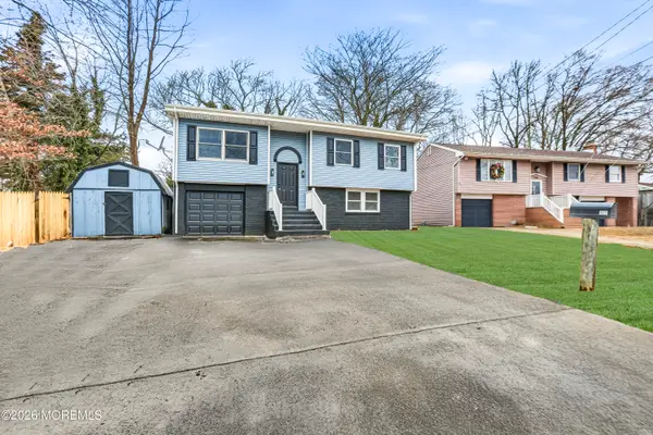 108 Lake Deerbrook Drive, Little Egg Harbor, NJ 08087