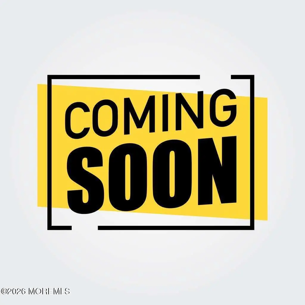 4 Schoolhouse Lane, Lakewood, NJ 08701 - #1