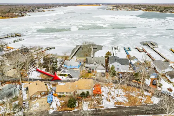 56 Tall Timber Drive, Brick, NJ 08723