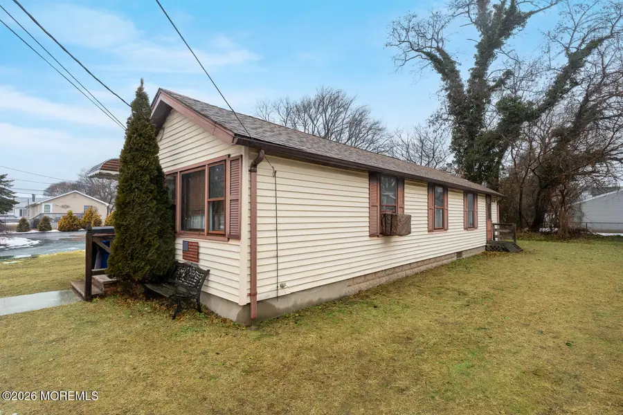 51 Holmes Place, North Middletown, NJ 07748 - #3