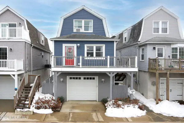 61 Barberie Avenue, Highlands, NJ 07732