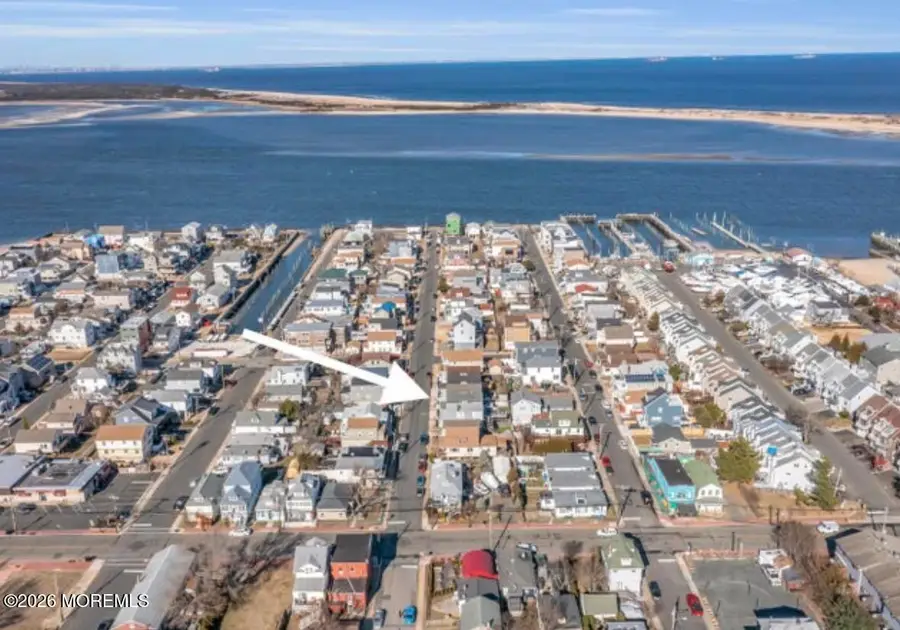 61 Barberie Avenue, Highlands, NJ 07732 - #2